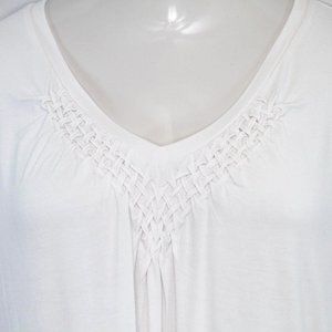 NWOT Laurie Felt Lattice Top White Large 💖2 for $30💖
